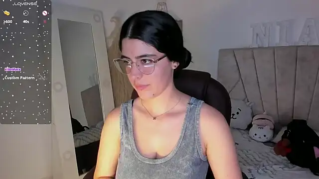 Snapshot of _Niah_ chatting on January 26, 2025, 8:13 pm Niah online show from January 26, 2025, 8:13 pm