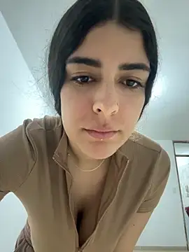 Snapshot of _Niah_ chatting on October 25, 2025, 11:21 pm Niah online show from October 25, 2025, 11:21 pm