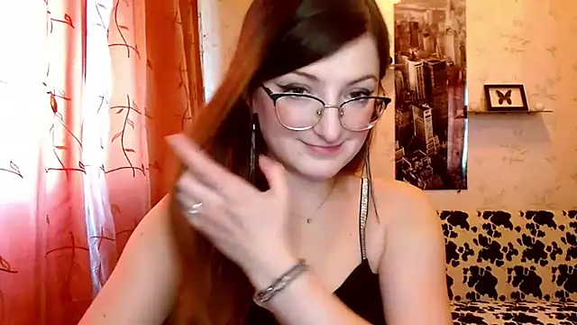 Snapshot of Arielsssplash chatting on February 13, 2025, 11:06 am Arielsssplash online show from February 13, 2025, 11:06 am