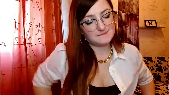 Snapshot of Arielsssplash chatting on February 21, 2025, 11:01 am Arielsssplash online show from February 21, 2025, 11:01 am