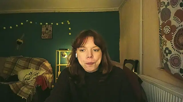 Snapshot of ClancyMorissey chatting on February 24, 2025, 11:41 pm ClancyMorissey online show from February 24, 2025, 11:41 pm