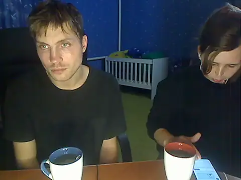 loveis007 online show from November 4, 2025, 9:47 pm