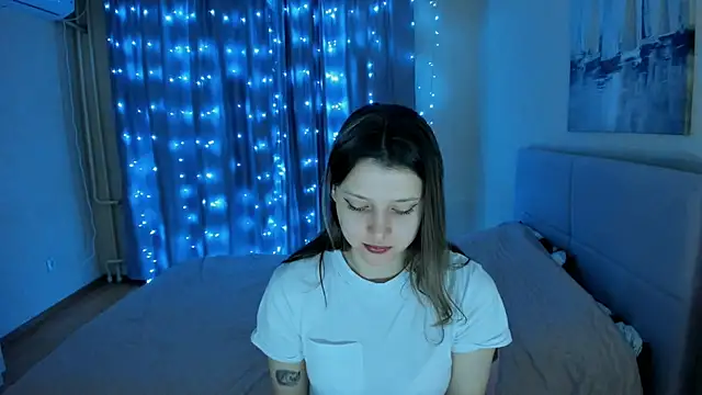 SoniNesti online show from December 24, 2024, 1:28 pm