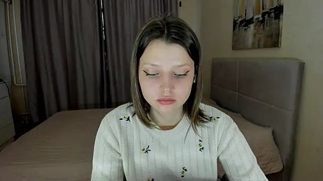 SoniNesti online show from October 11, 2025, 2:15 pm