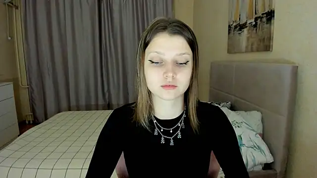 SoniNesti online show from November 10, 2025, 3:11 pm