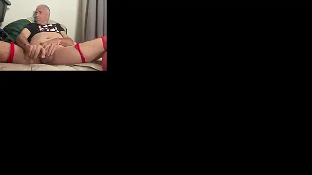 Snapshot of texpig chatting on December 23, 2024, 3:01 pm texpig online show from December 23, 2024, 3:01 pm