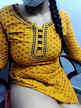 Snapshot of sangeetha4bide chatting on September 26, 2025, 4:38 am sangeetha4bide online show from September 26, 2025, 4:38 am