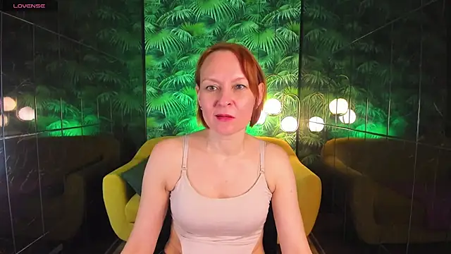 Snapshot of NikaGentle chatting on January 11, 2025, 12:29 pm NikaGentle online show from January 11, 2025, 12:29 pm