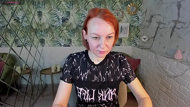 Snapshot of NikaGentle chatting on January 20, 2025, 6:10 am NikaGentle online show from January 20, 2025, 6:10 am