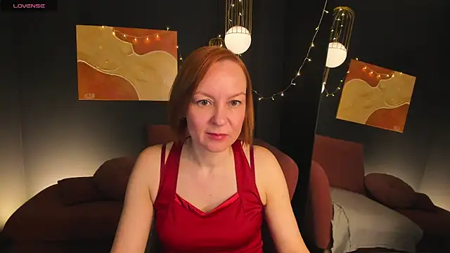 Snapshot of NikaGentle chatting on March 4, 2025, 5:53 am NikaGentle online show from March 4, 2025, 5:53 am