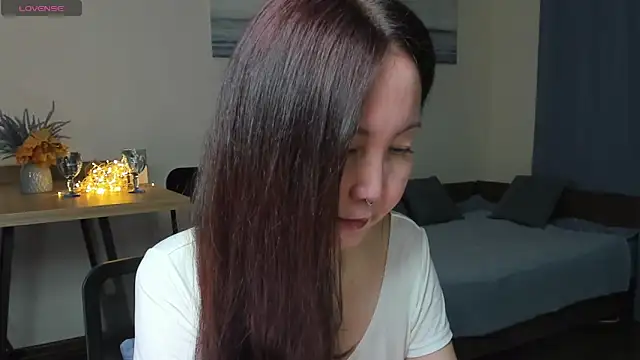 Snapshot of AvroraSakura chatting on February 2, 2025, 8:08 pm AvroraSakura online show from February 2, 2025, 8:08 pm