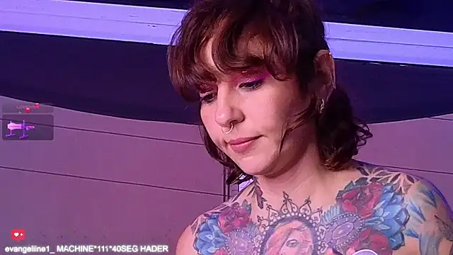 Snapshot of Evangelyne_1 chatting on March 14, 2025, 9:43 pm Evangelyne 1 online show from March 14, 2025, 9:43 pm