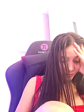 miaeyes online show from January 2, 2025, 5:18 pm