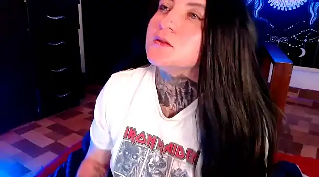 Marieblueeyes online show from February 2, 2025, 2:06 am