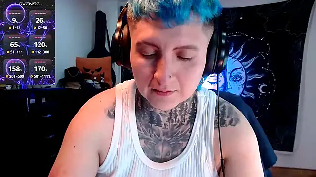 Marieblueeyes online show from February 8, 2025, 4:36 am