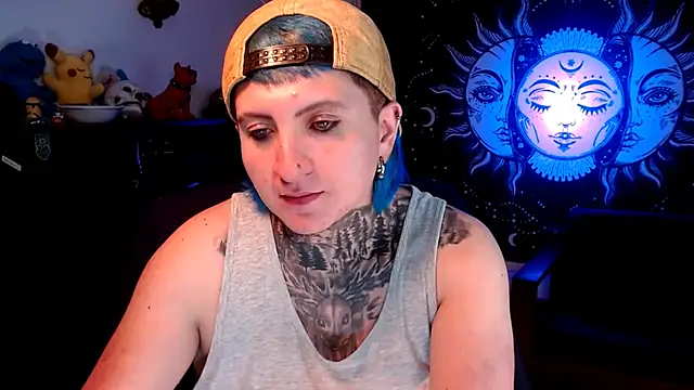 Marieblueeyes online show from March 12, 2025, 3:46 am