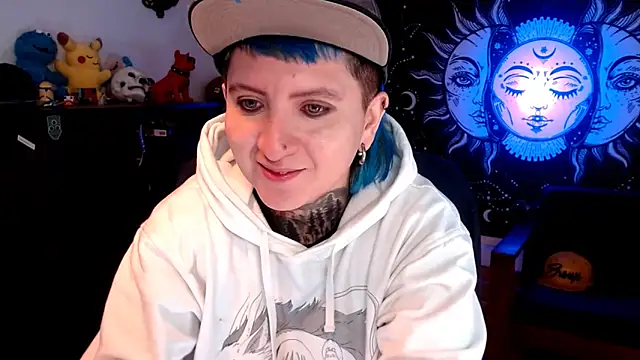 Marieblueeyes online show from March 12, 2025, 9:35 pm