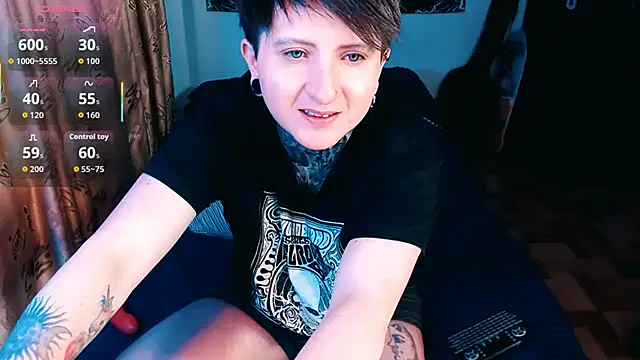 Marieblueeyes online show from October 28, 2025, 11:29 pm