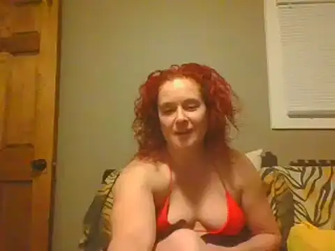 Snapshot of fitflamedragan chatting on March 1, 2025, 10:24 am fitflamedragan online show from March 1, 2025, 10:24 am
