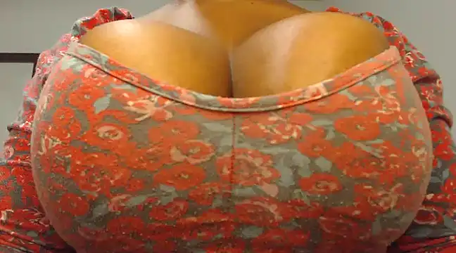 Snapshot of biggracie chatting on February 4, 2025, 10:00 am biggracie online show from February 4, 2025, 10:00 am