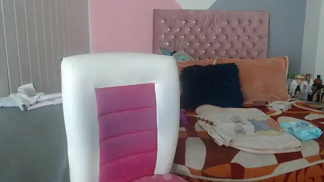 Snapshot of Negrabig chatting on February 18, 2025, 3:31 am Negrabig online show from February 18, 2025, 3:31 am