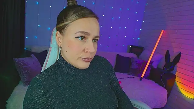 pepper cat  online show from March 12, 2025, 6:00 pm