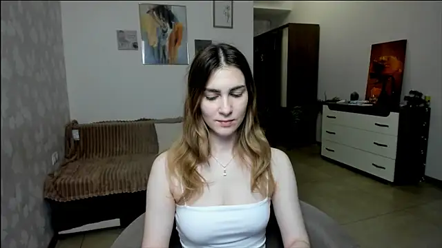 Snapshot of KaraWill chatting on November 7, 2025, 8:09 pm KaraWill online show from November 7, 2025, 8:09 pm