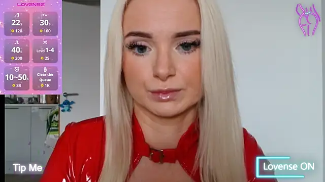 chelseablonde online show from September 9, 2025, 12:26 pm