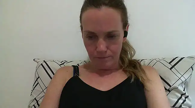 Annylove1 online show from March 12, 2025, 12:20 am