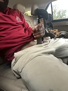 Snapshot of SlxmXBlxck chatting on October 28, 2025, 8:44 pm SlxmXBlxck online show from October 28, 2025, 8:44 pm