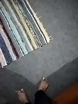 Cp7990208 online show from November 27, 2025, 9:28 pm