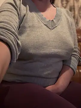 Snapshot of sweetmystery1 chatting on December 26, 2024, 4:36 pm sweetmystery1 online show from December 26, 2024, 4:36 pm