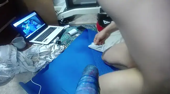 Snapshot of angellsexx20 chatting on February 28, 2025, 6:54 am angellsexx20 online show from February 28, 2025, 6:54 am