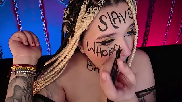 Snapshot of Laura_takint chatting on January 7, 2025, 4:59 pm Laura takint online show from January 7, 2025, 4:59 pm