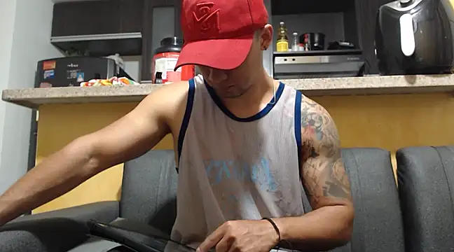 SimonRoberth online show from March 2, 2025, 10:59 pm