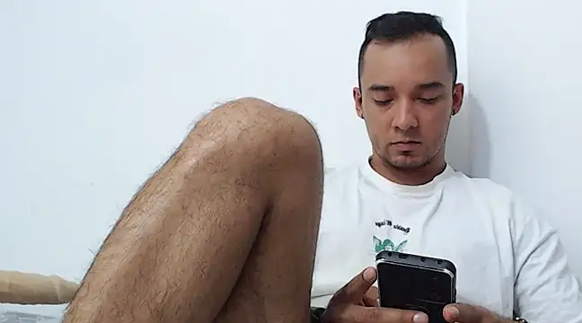 SimonRoberth online show from March 4, 2025, 1:45 am