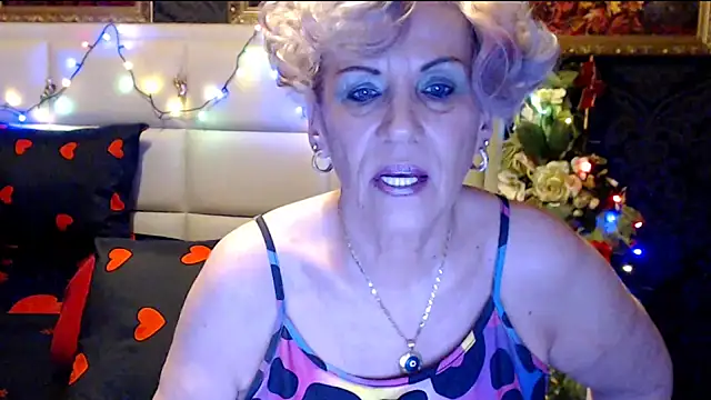 HappyWomanOn online show from January 23, 2025, 7:18 pm