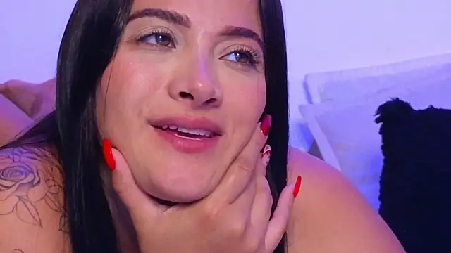 Marianaa Lopezz online show from December 27, 2024, 10:48 pm