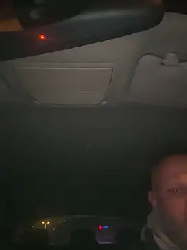 Snapshot of davigochi77bcn chatting on March 6, 2025, 8:05 pm davigochi77bcn online show from March 6, 2025, 8:05 pm