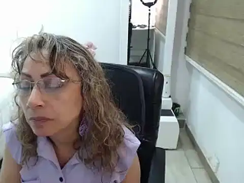 Snapshot of jesy_hot chatting on January 29, 2025, 1:16 am jesy hot online show from January 29, 2025, 1:16 am