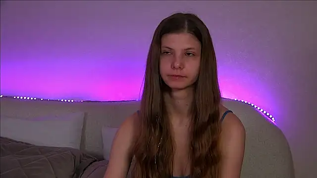 AudreyBarlow online show from March 15, 2025, 6:25 am