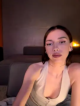 Bastet online show from December 4, 2025, 6:05 pm