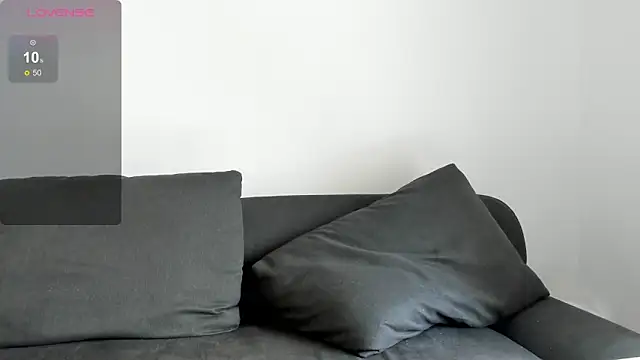 minimaya online show from January 11, 2025, 2:52 am