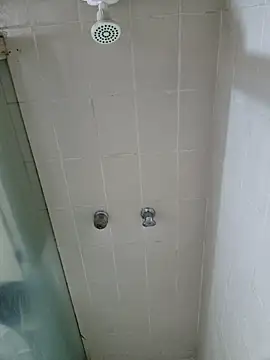 anthonylatynxd online show from February 6, 2025, 9:43 am