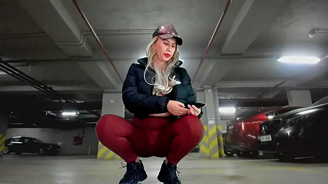 Snapshot of Pandora_Vibes chatting on March 17, 2025, 10:06 am Pandora Vibes online show from March 17, 2025, 10:06 am