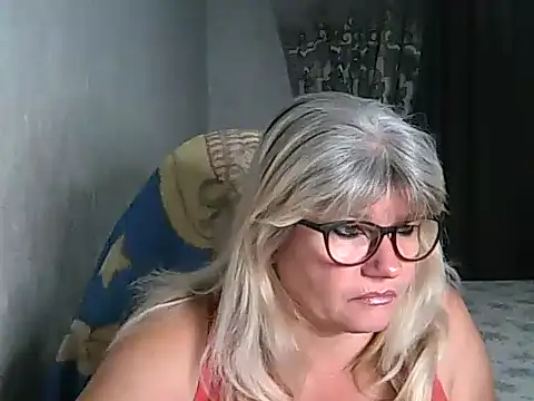 Diana 49 online show from September 28, 2025, 7:36 am