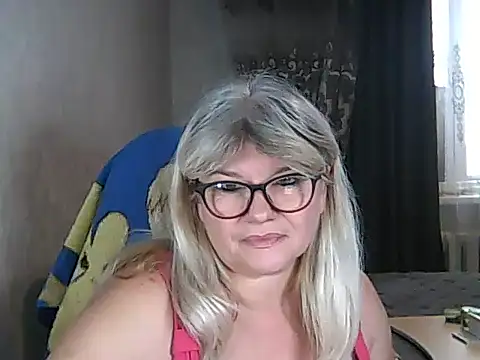 Diana 49 online show from November 25, 2025, 9:42 am