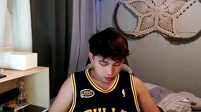 Snapshot of princeJayX chatting on January 12, 2025, 12:55 pm princeJayX online show from January 12, 2025, 12:55 pm