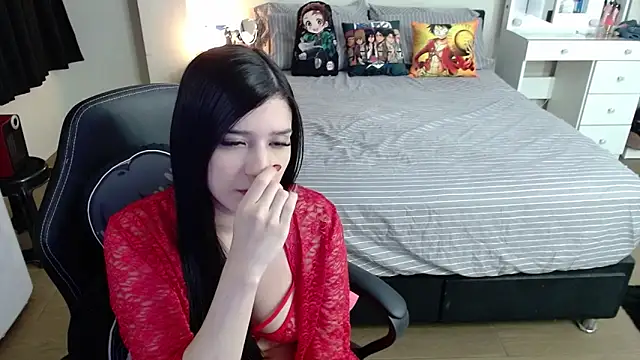 Snapshot of kittykat18x chatting on January 7, 2025, 8:21 pm kittykat18x online show from January 7, 2025, 8:21 pm