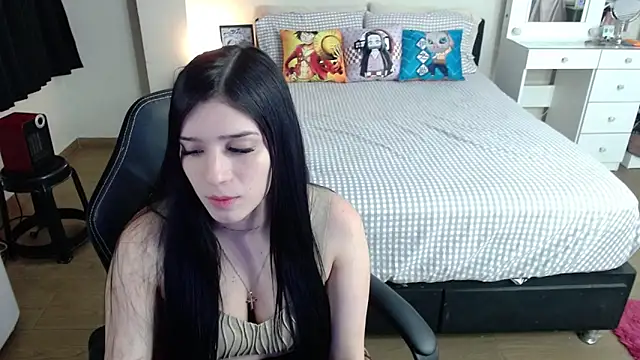 Snapshot of kittykat18x chatting on March 20, 2025, 12:08 am kittykat18x online show from March 20, 2025, 12:08 am